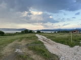 Парцели в регулация на Брега на язовир Батака местност Цигов чарк с ток и вода