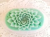 Ароматен карвинг сапун лотос плочка, ръчно направен с прецизност към детайла, подарък за всеки повод